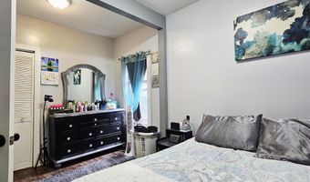 209 Sarah St, Adrian, MI 49221