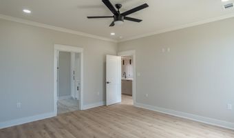 240 Michelle Dr, Beebe, AR 72012