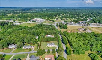 100 Crosscreek Dr, Anderson, SC 29621