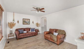 605 6th Street Pl SE, Altoona, IA 50009