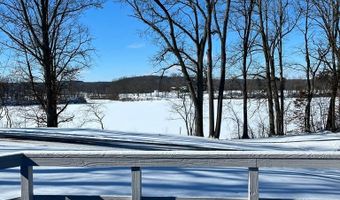 415 Lakeshore Rd, Ashland, OH 44805
