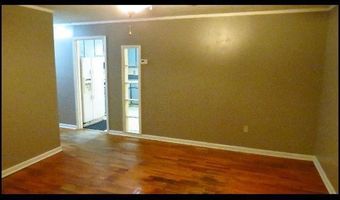 1202 N Holly St, Beebe, AR 72012