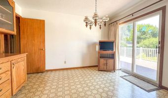 2124 D Ave E, Bismarck, ND 58501