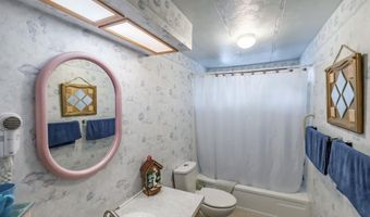 3800 Mountain View Dr SE 33, Albany, OR 97322