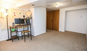811 SW 3rd Ave, Aberdeen, SD 57401