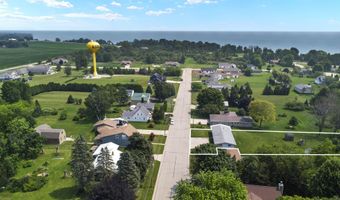 210 E GREENFIELD Ave, Algoma, WI 54201
