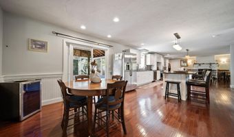 69 Heather Cir, Auburn, NH 03032