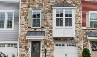 41686 MCMONAGLE Sq, Aldie, VA 20105