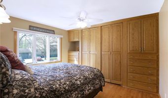 1210 Southview Ln, Albert Lea, MN 56007