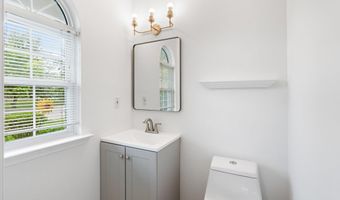 119 Sandpiper Ln, Bayville, NJ 08721
