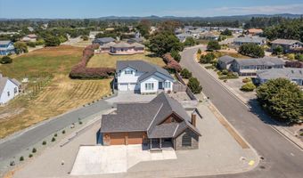 3185 LINCOLN Ave, Bandon, OR 97411