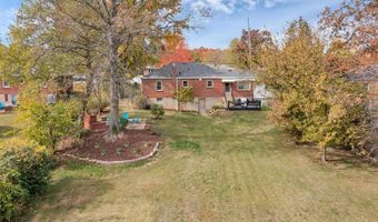 8216 Mackenzie Rd, Affton, MO 63123