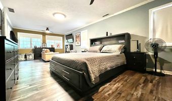 307 The Woods, Bedford, IN 47421