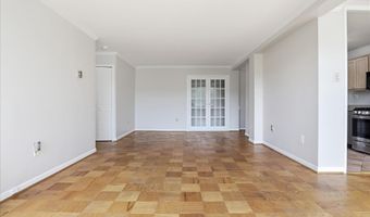 6641 WAKEFIELD Dr 703, Alexandria, VA 22307