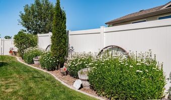 1459 S Windsor Dr, Ammon, ID 83406