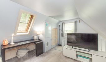4 Warren St, Bayonne, NJ 07035