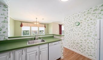 37 Hastings St 207, Boston, MA 02132