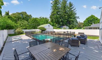 187 S Main Ave, Albany, NY 12208