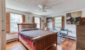 80 W Main St, Chester, CT 06412