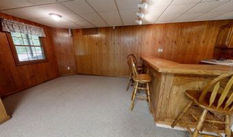 80 Hillcrest Estates Dr, Batesville, IN 47006