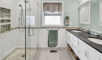 88 3rd Ave, Atlantic Highlands, NJ 07716