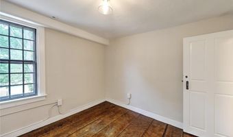 1147 Great Rd, Lincoln, RI 02865