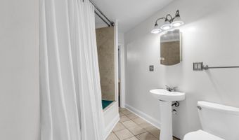 130 Melody Ln, Bay St. Louis, MS 39520