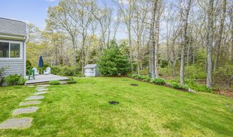122 Salt Rock Rd, Barnstable, MA 02630
