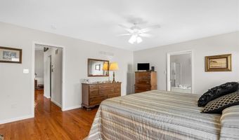 2743 Pomme Meadows Dr, Arnold, MO 63010