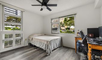 3009 Ala Makahala Pl 214, Honolulu, HI 96818