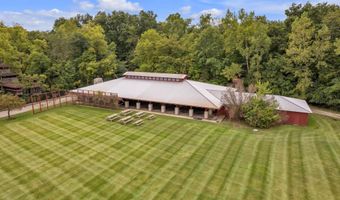 5140 Turtle Point Dr, Ann Arbor, MI 48105