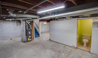 3116 Burton St, Alton, IL 62002