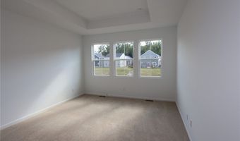 2430 Merriment Dr, Amherst, OH 44001