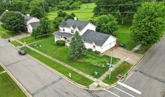 2400 Ridgetop Cir, Ames, IA 50014