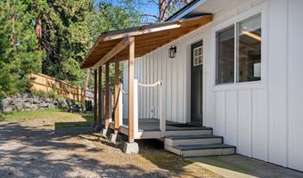 280 Holt Dr, Bigfork, MT 59911