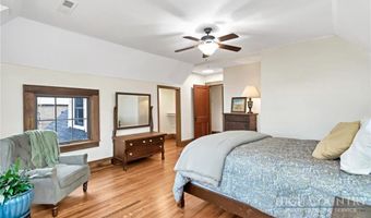 140 Library Ln, Banner Elk, NC 28604