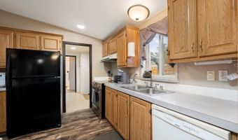 27404 E Ambassador Pr NE, Benton City, WA 99320