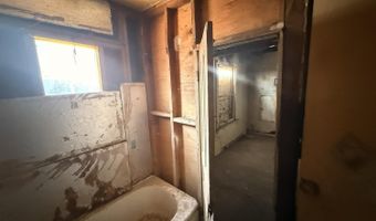 14055 Walnut, Armona, CA 93202