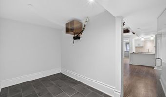 4964 ESKRIDGE Ter NW, Washington, DC 20016