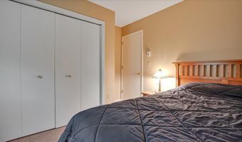 361 Birch Dr, Blakeslee, PA 18610