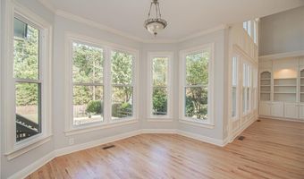 4012 Erin Dr, Alpharetta, GA 30022