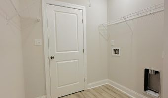 1227 University Ln D, Aiken, SC 29801