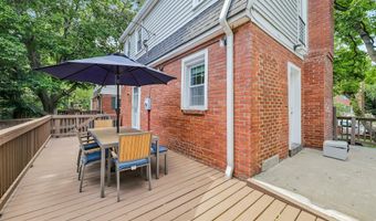 3724 2ND St S, Arlington, VA 22204