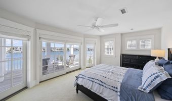 19 Sea Gull Dr, Avalon, NJ 08202
