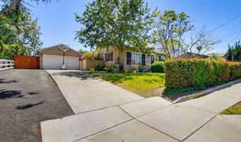 8917 Lemon Ave, La Mesa, CA 91941