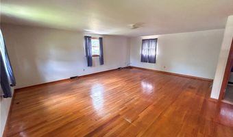 100 Chadwick Ln, Austintown, OH 44515