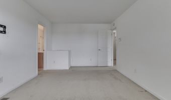 944 Angus Ln, Indianapolis, IN 46217
