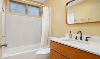 75-185 ALAKAI St A, Kailua Kona, HI 96740
