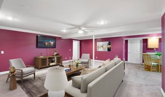 97 Ponds Edge Ct, Felton, DE 19943