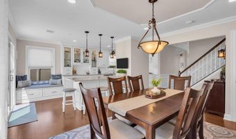 34 Marlin Ct, Bayville, NJ 08721